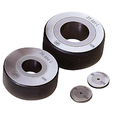 Einstellringe bzw. Lehrringe nach DIN 2250-C aus Hartmetall. Durchmesser von 1 mm bis 38 mm. Weitere Größen auf Anfrage.