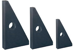 <strong>Winkel-Normale 90° in Dreieckform aus schwarzen Naturhartgestein</strong> Granit in der Genauigkeitsklasse 00 und 000. Winkelgenauigkeit nach DIN 875, Ebenheit nach DIN 876.